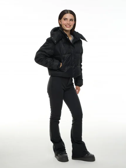 Женская куртка укороченная из мембраны