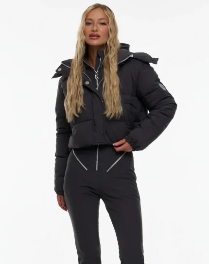 Женская куртка укороченная из мембраны