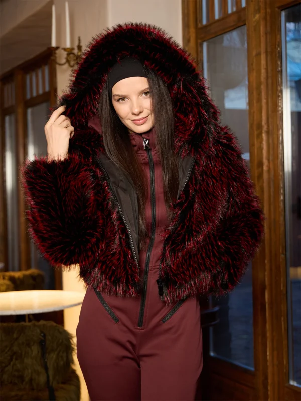 Шуба из эко-меха винный