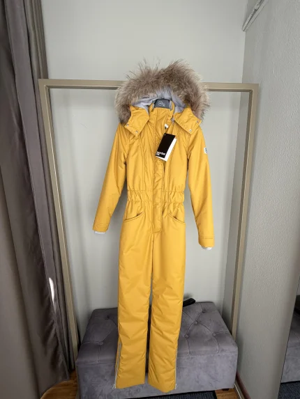 Женский зимний мембранный комбинезон Кэмел