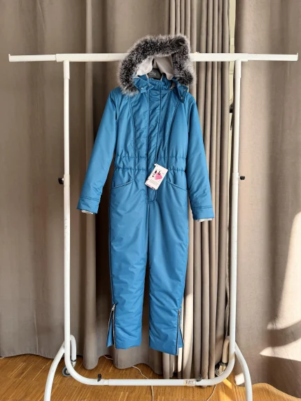 Женский зимний мембранный комбинезон Аквамарин 50