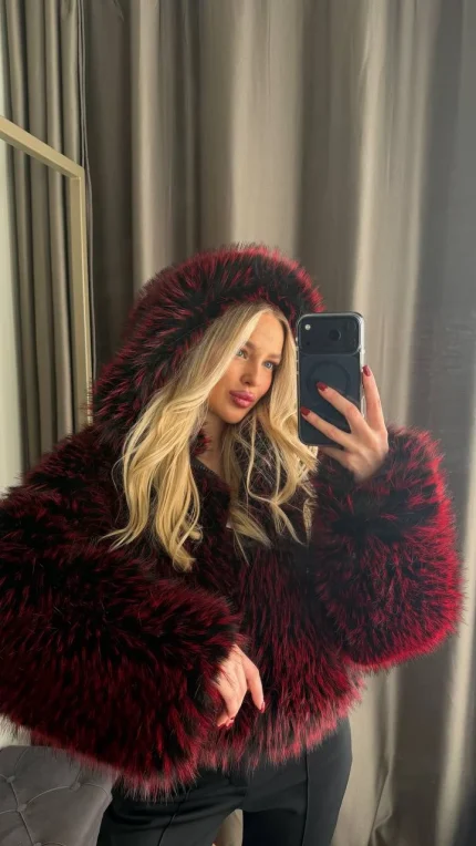 Шуба из эко-меха Винный