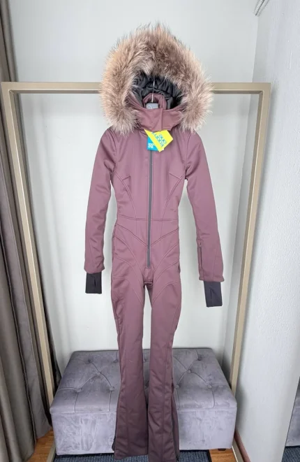 Женский зимний комбинезон из софтшелла Шоколадный 1